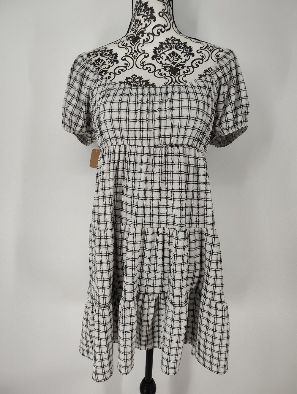Ultra Flirt Women's Black and White Plaid Tiered Mini Dress Size Large